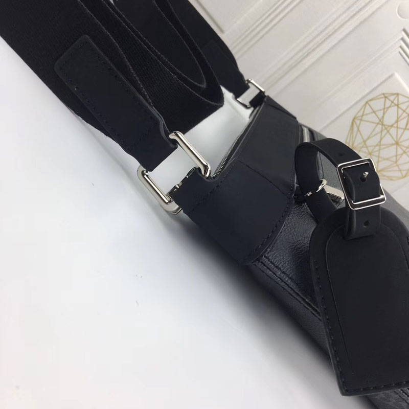 Mick PM küçük tasarımcı messenger çanta lüks iş rahat erkekler crossbody cüzdan klasik siyah deri adam messenger çantaları omuz çantaları hommes sacs mesajı