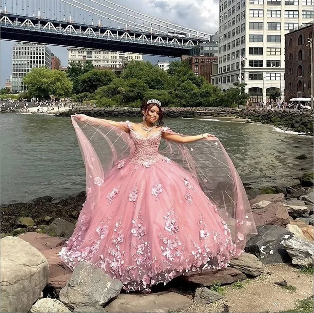 Pincess Pink Quinceanera Dresses Handmade Flowers Lace Appliqued With Long Wrap Tulle Fluffy Prom Party Ball Gown Plus Size Girl Sweet 15 16 Dress Formal Wear