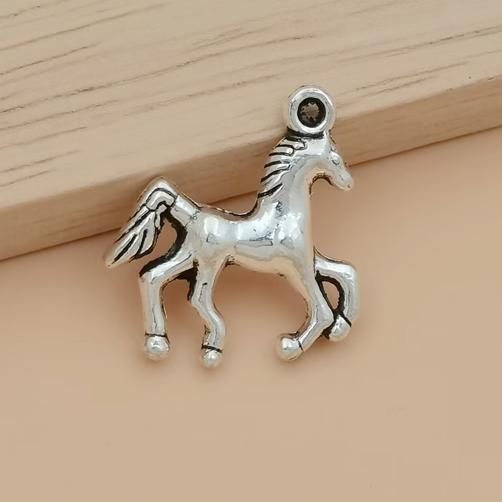 80 Pçs Amuletos de Cavalo Mistos Aleatórios Pingentes Liga DIY Pulseira Colar Jóias Fazendo Acessórios para Artesanato Prata Antiga X02