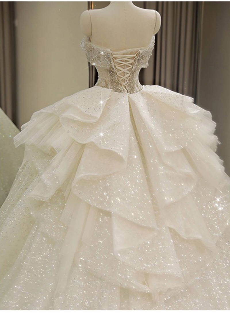 2023 nouvelle robe de mariée à épaules dénudées pour la mariée avec un long train à lacets robe de bal de mariée de luxe