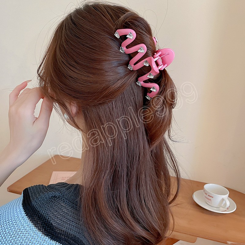 Artigli capelli in acrilico a forma di cuore con strass intarsiati donne Forcina a forma di onda Accessori forcina capelli a cucchiaio con cervello carino