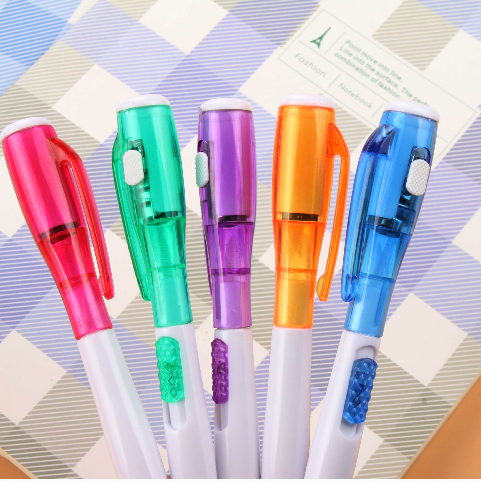creative office stationery with new flashlight multifunction ballpoint pen school office supplies flashing pen led lighted up writing pens dh844
