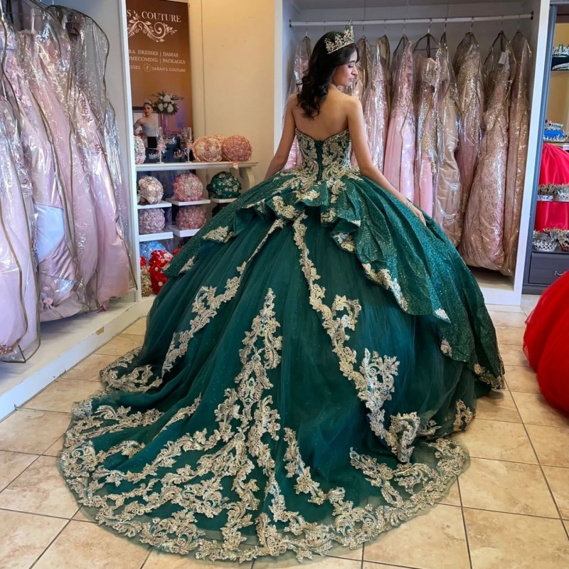 Emerald Green Beaded Ball Gown Quinceanera Dresses Gold Applique Beads Sweet 16 Dress Pageant Gowns Vestidos De 15 Anos