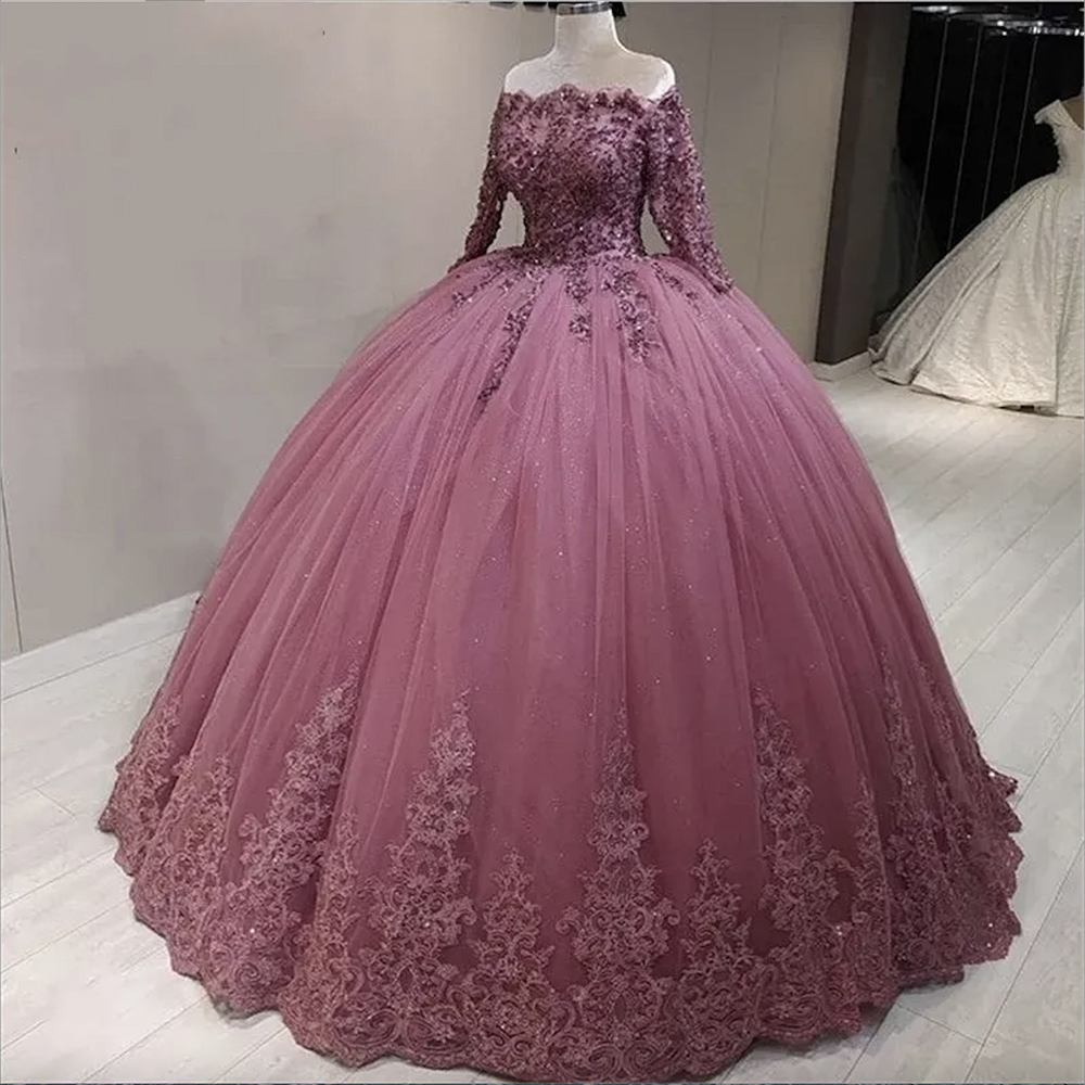 Abito da ballo vintage a maniche lunghe trasparenti Quinceanera Tulle Appliques in pizzo Cristalli Abiti da ballo da sera Teens Sweet 15 Vestidos Plus Size