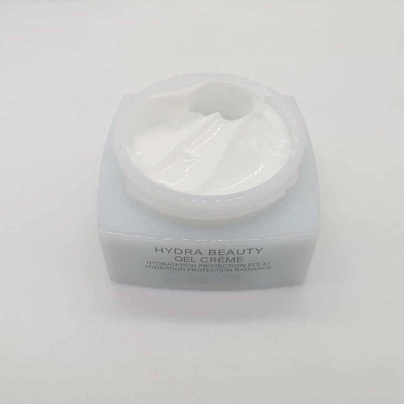 메이크업 파운데이션 프라이머 CC 크림 코드 7501 Hydra Beauty Creme Hydrataion Protection Eclat 수화 방사선 Poids Net 50g 1.7oz