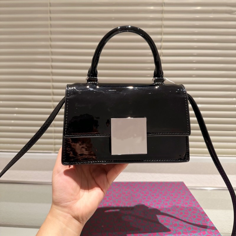 Sac pour femme en cuir de vachette le plus vendu en 2023, qualité de luxe, petite capacité, vie mignonne, style portable, vêtements polyvalents, marque haut de gamme, sac à main à bandoulière à une épaule