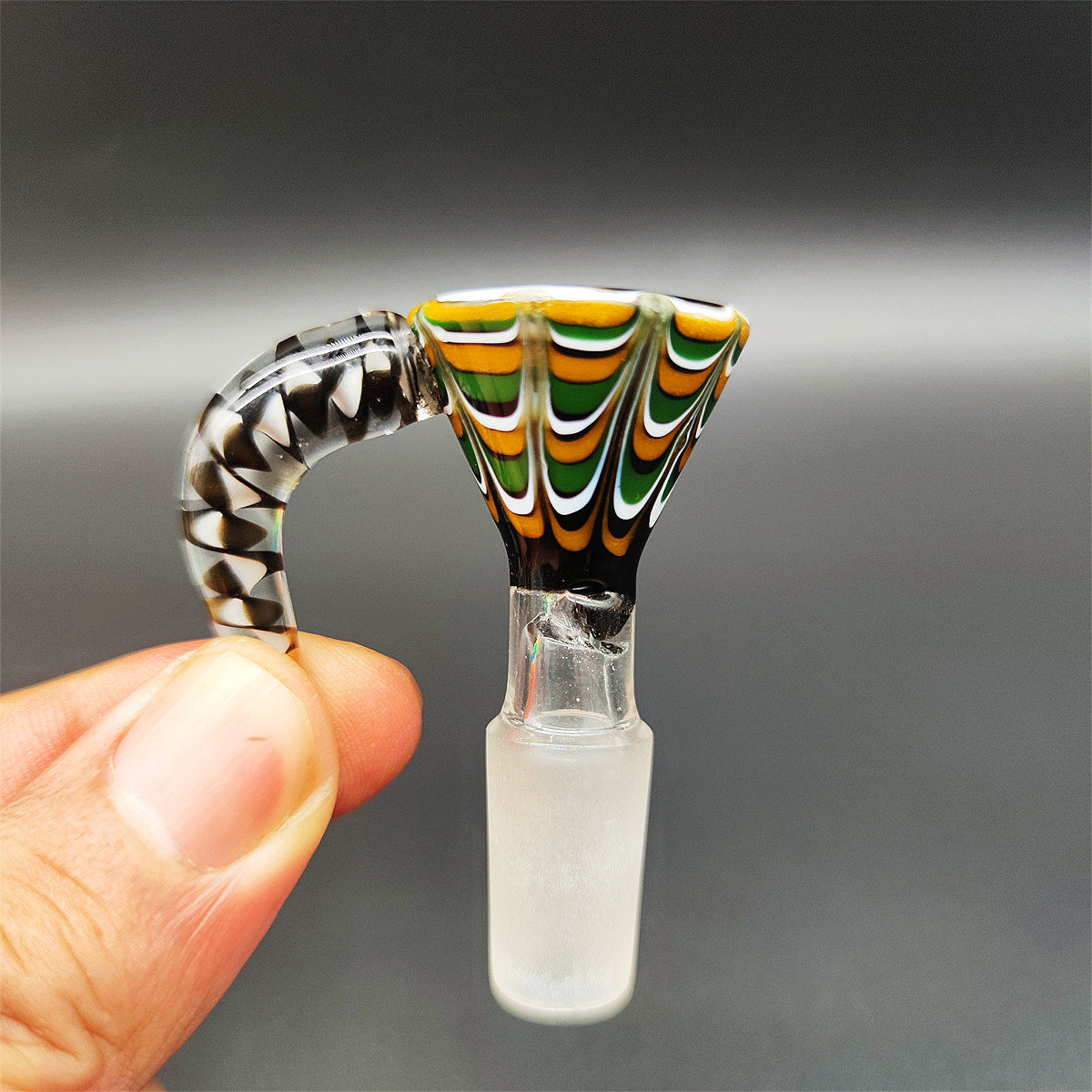 2023 Wig Wag 14mm Thick Bowl Piece Bong Glass Slide Water Pipes Cream Peacock Feather Horn Holder Tip Heady Slides Colorful Bowls Male Smoking Accessory