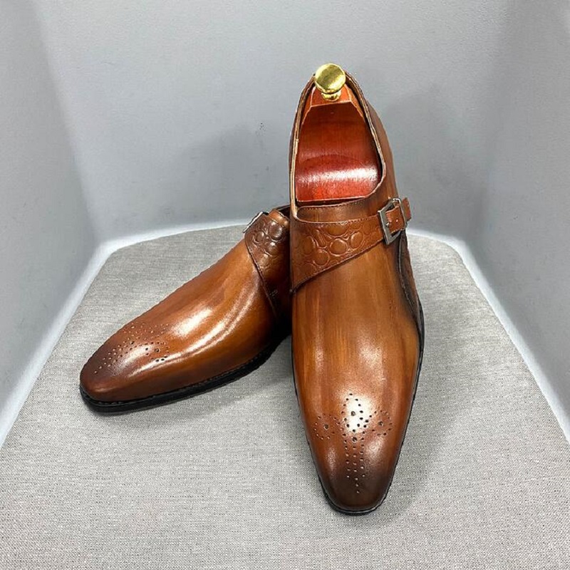 Sapatos sociais masculinos de couro legítimo de alta qualidade com fivela preta lisa de escritório sapatos de negócios sapatos de casamento 1AA20