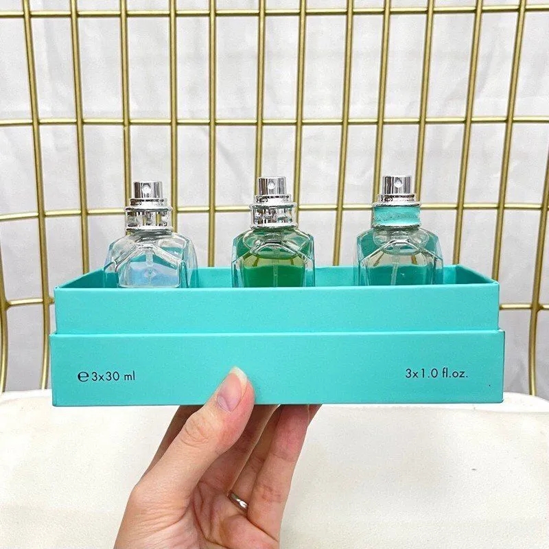 2023 luxury Brand Women Perfume 30ml with Set Eau De Parfum Long Lasting Smell EDP Woman Cologne Spray 4 in 1 Kit Fragrance Gift Box