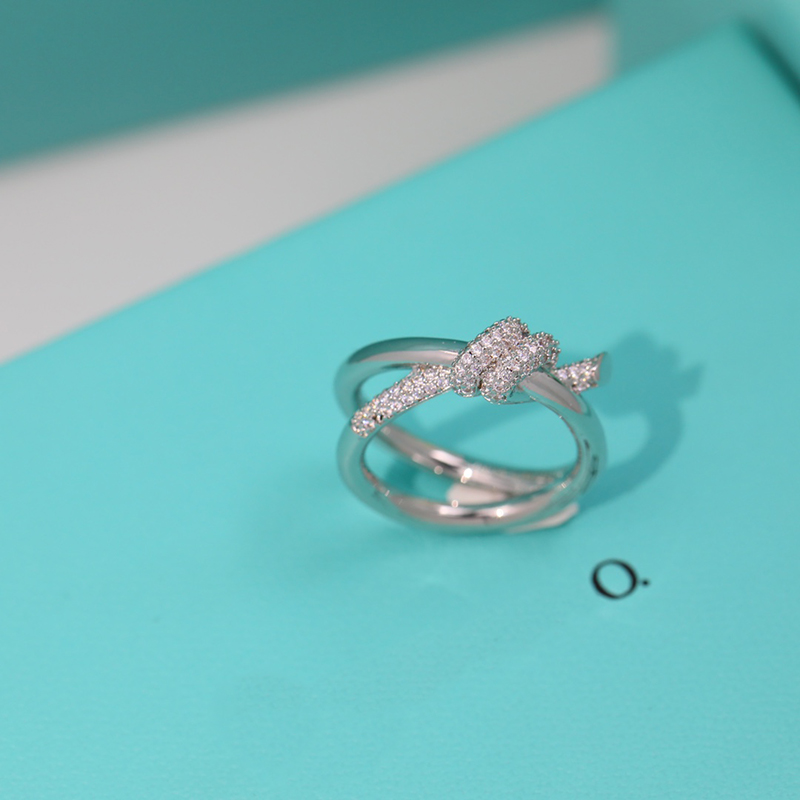 Designer anelli con nodo in oro 18k anelli di lusso annodati doppio anello gioielli da donna moda uomo e donna s925 argento sterling lettere classiche anello con diamanti regalo di anniversario