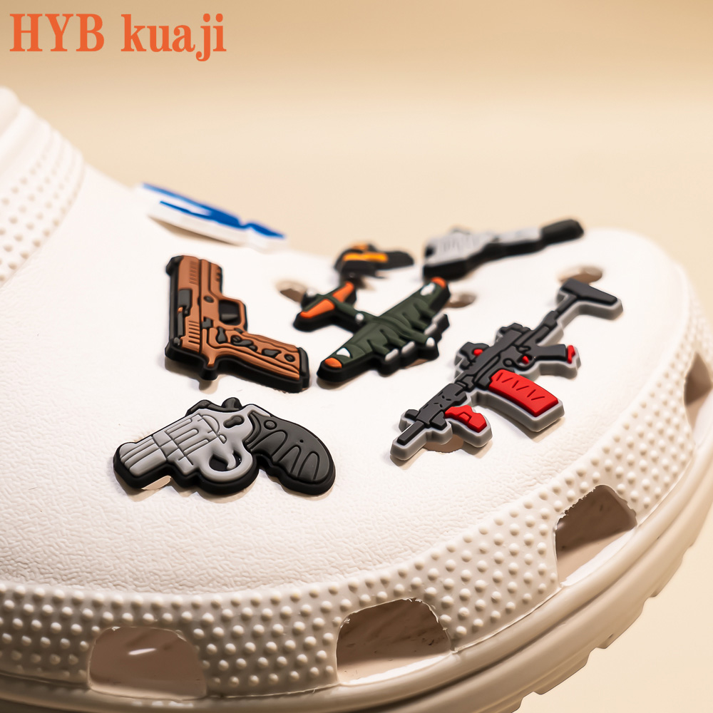 Hybkuaji Custom America Style Cro C But Charms Hurtowe buty Dekoracje PVC Bugi na buty