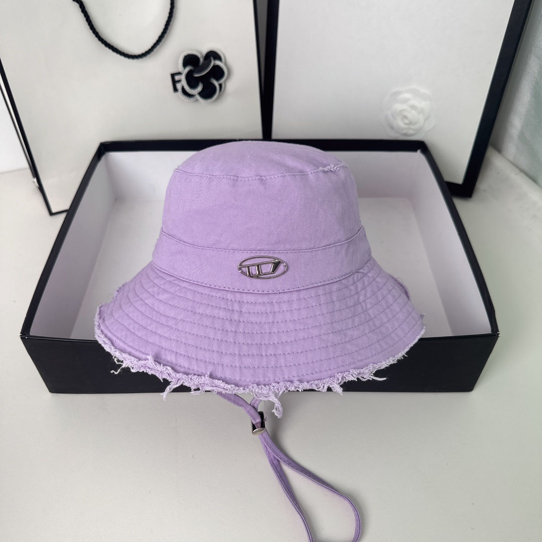 Women's summer candy color designer Bucket hat holiday travel metal letter print sunshade sunscreen Wide Brim Hats