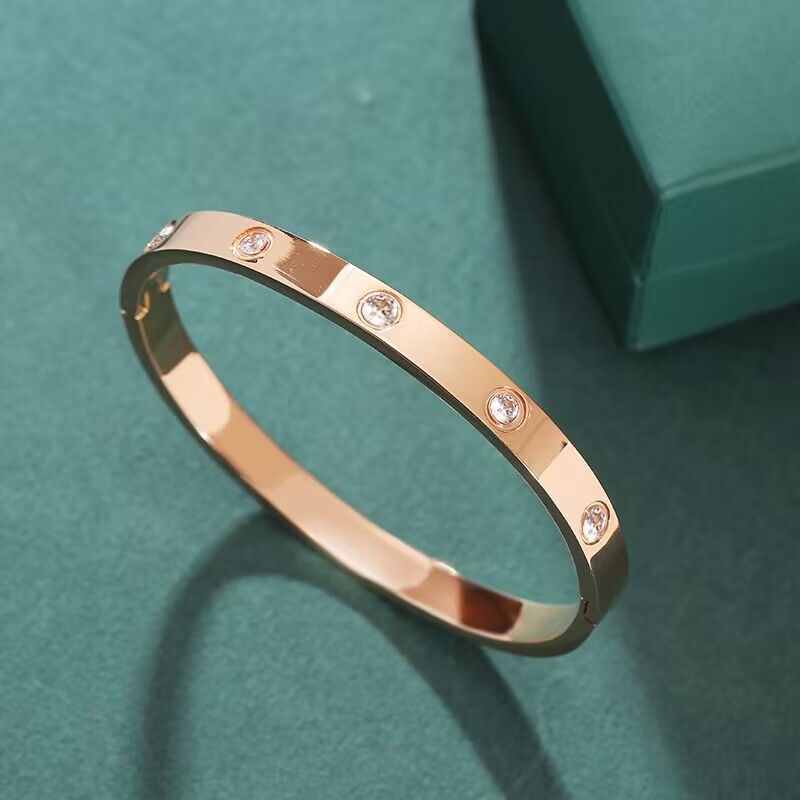 6 mm tytanowy projektant Designer cienki bransoletka Kobiety Mężczyźni Love Bransoletka 4cz Brzechy Silver Rose Gold Śruboka śrubokręta Paznokcie Bransoletka Para Biżuteria