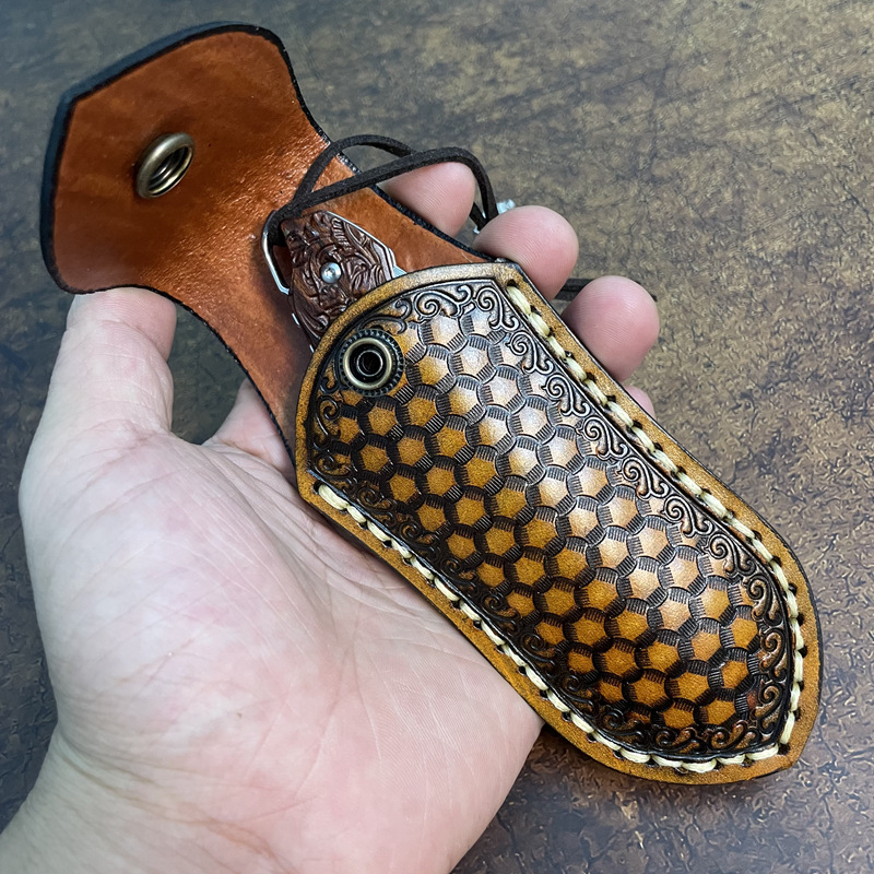 Promozione R1694 Coltello chiudibile Flipper VG10 Lama Drop Point in acciaio Damasco Desert Ironwood Manico Cuscinetto a sfera Coltelli tascabili EDC ad apertura rapida con fodero in pelle