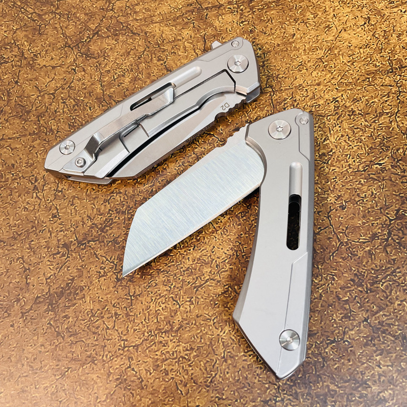 Offre Spéciale R1691 Flipper Couteau Pliant D2 Satin Tanto Lame CNC Poignée En Acier Inoxydable Roulement À Billes Ouverture Rapide Extérieur EDC Couteaux De Poche