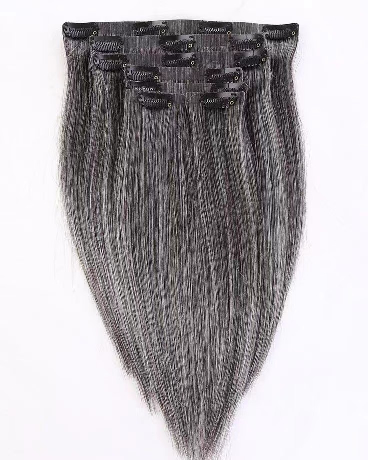 Gümüş gri kısa düz saç örgü tuz ve karabiber insan saç uzantısı siyah ve gri doğal vurgular insan saç demetleri 100g/ paketi örmek için klipsli klipsli