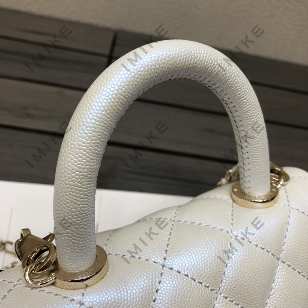 10A high quality designer ladies 1:1 chip anti counterfeiting Luxurys Handbags shoulder bag original single Tote luxury bag chain flip wallet Caviar leather bag