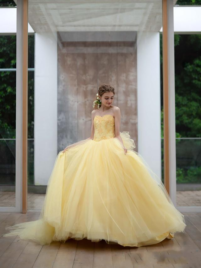 2023 Elegant Gorgeous Yellow Sweetheart Ball Gown Quinceanera Dresses Lace Applique Evening Prom Gowns Big Bow Knot Formal Sweet 15 Party Dress robes de bal