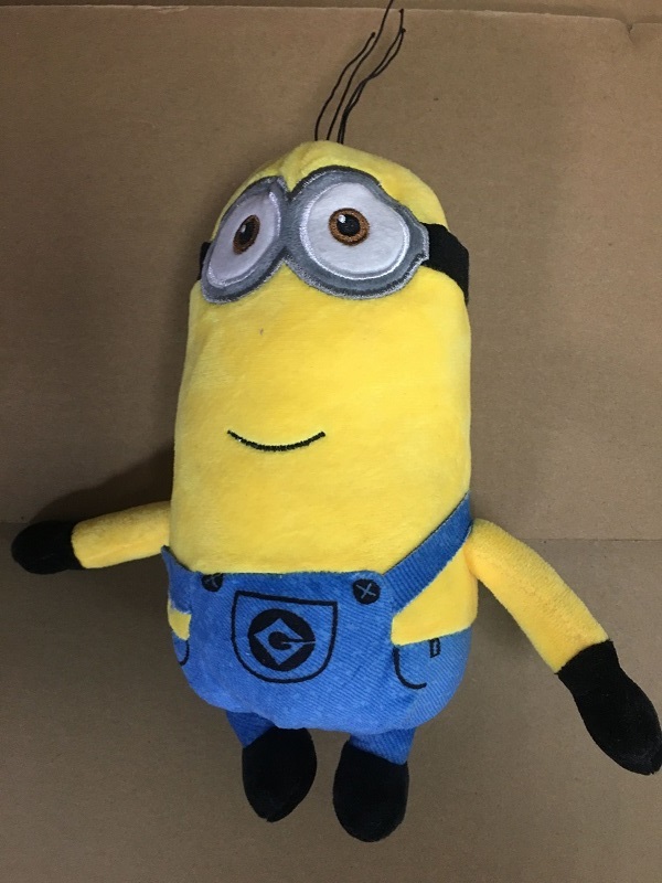 Factory wholesale 20cm three styles of Minions Minion plush toys cartoon animation film and television surrounding dolls children's favorite gifts