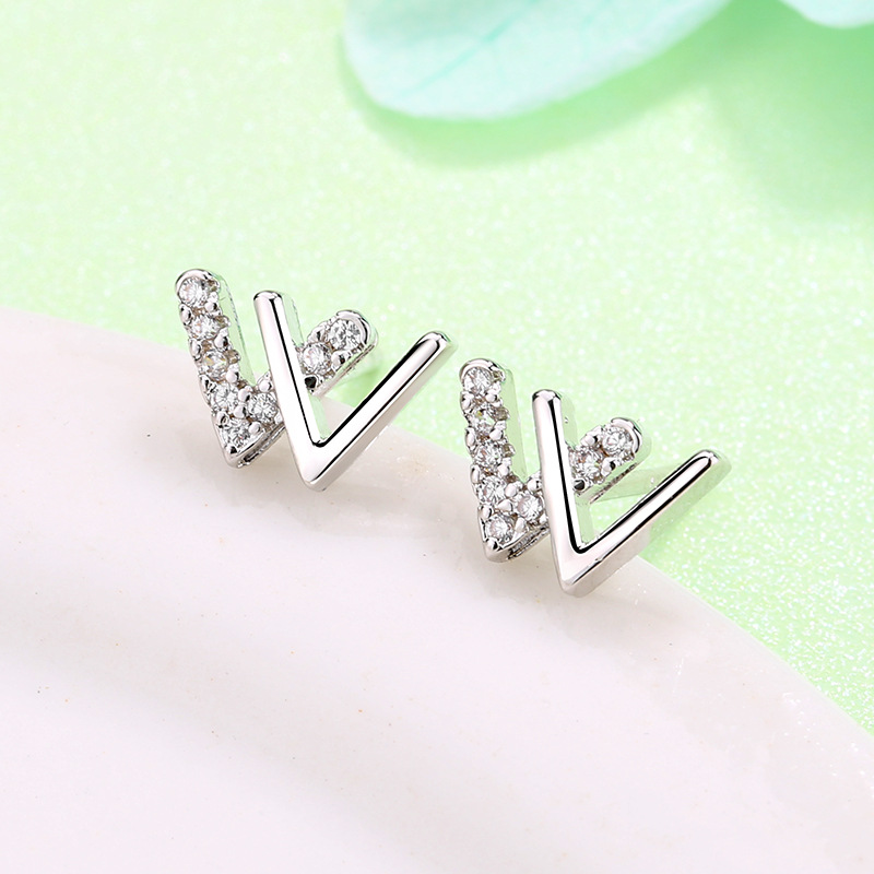 Hiphop Micro pave Lab Diamant Stud Boucles D'oreilles Réel 925 Sterling Silver Party Boucles D'oreilles De Mariage pour Femmes Hommes Anniversaire Bijoux W Lettre Boucles D'oreilles