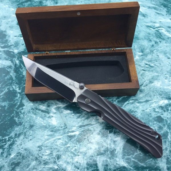 ROCKSTEAD HIZEN-TIC couteau pliant haut de gamme Allemagne D2 acier haute qualité manche TC4 avec coffret en bois