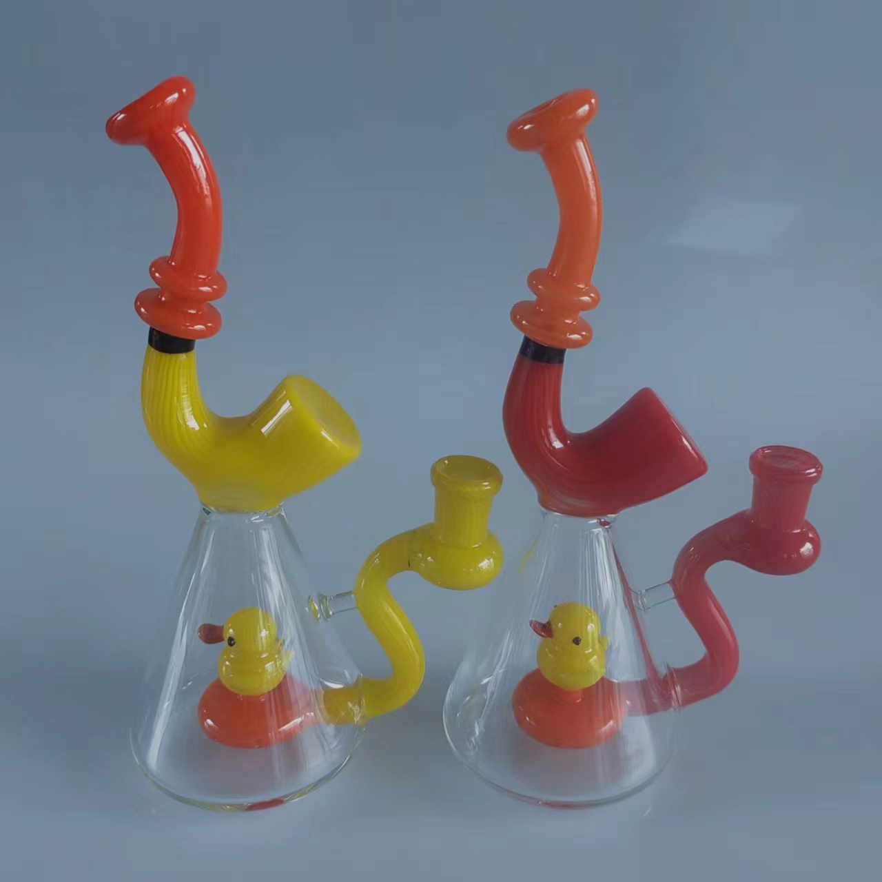 Puffco Gravity Bong Bongb Glass Sigara Aksesuarlar Hookahs Kek Külleri Yağ Burun Boru Cam Duman Harsah Beher Bongs Cam Özelleştirilmiş Yerçekimi Hakem