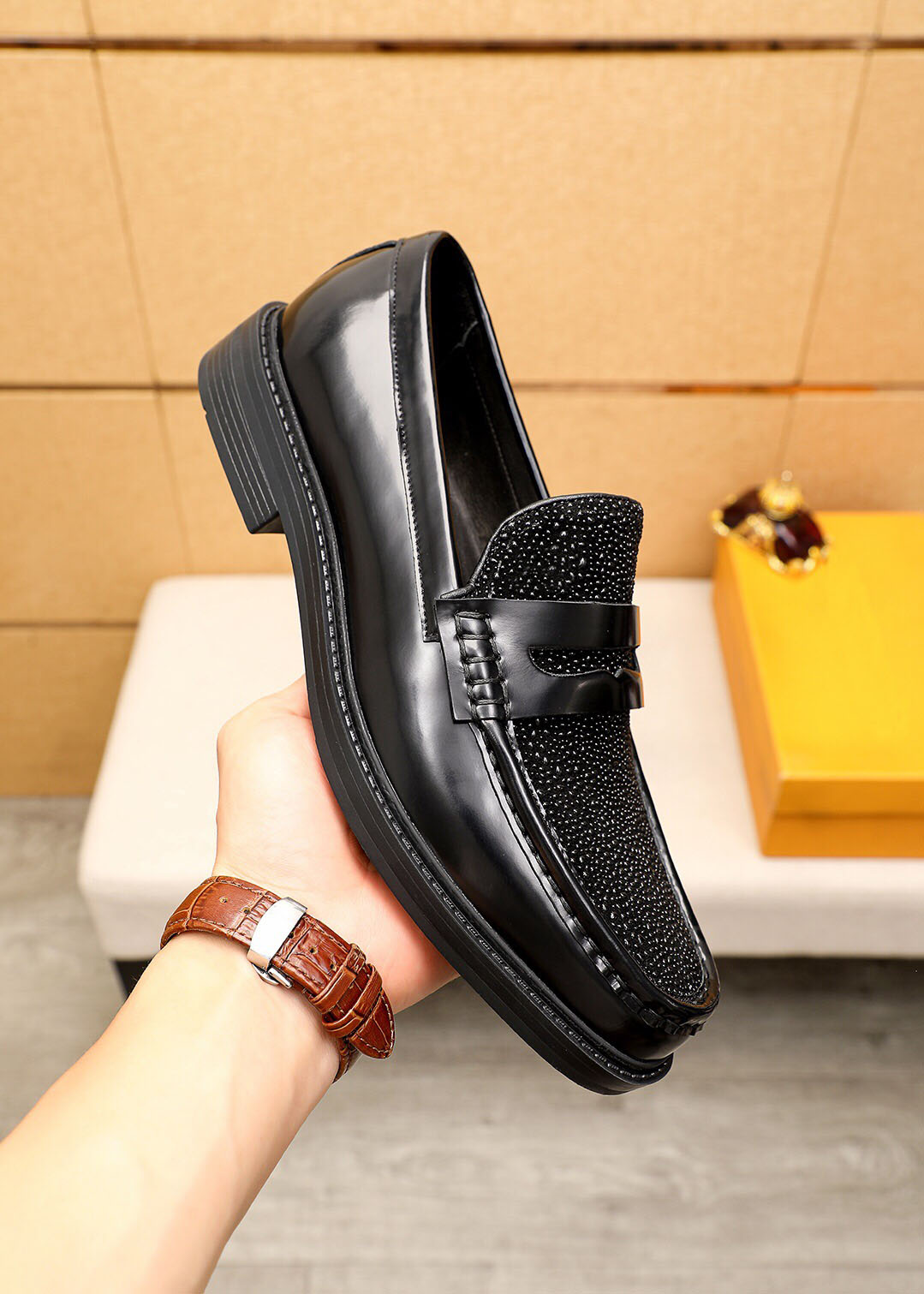 Zapatos de vestir de diseñador para hombre de alta calidad 2023, zapatos planos oficiales de marca para hombres suaves, mocasines casuales cómodos para respirar, tamaño 38-45