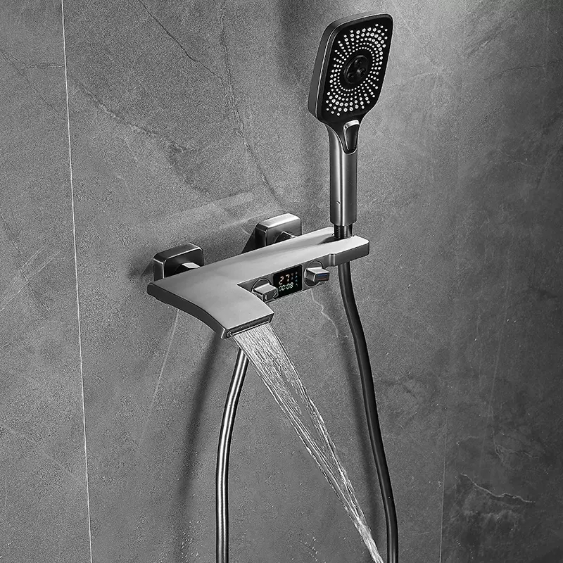 Juego de grifos de ducha y baño negros Pantalla digital LED montada en la pared Mezclador de ducha de cascada gris Grifos de baño Latón