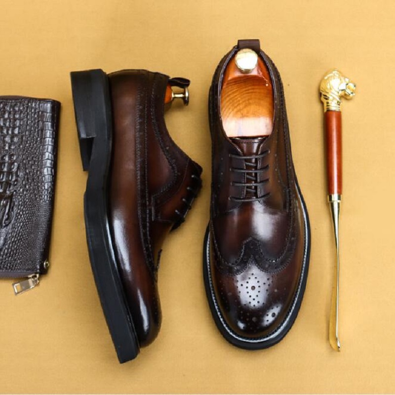İngiltere tarzı erkekler gerçek deri brogue ayakkabıları kalın alt kanat ucu erkek ayakkabı iş ofisi elbise düğün ayakkabıları 1aa23