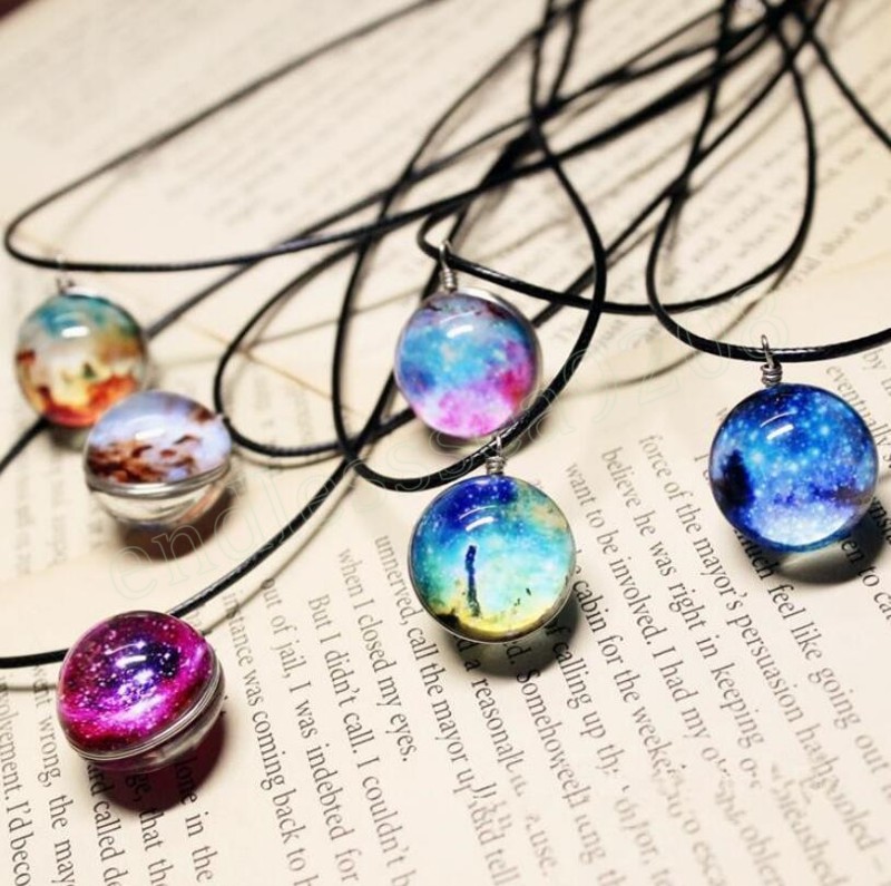 Galaxy Kristallkugel Paar Halskette Universum Traum Stern Anhänger Party Schmuck Geeignet für Frau Mädchen Vintage Geschenk