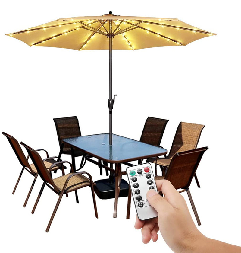 Parapluie Solaire Extérieur avec 8 Modes 3V Panneau Solaire Clip 104 Led Extérieur Imperméable Parapluie Lumières Solaires pour Beach Deck Garden Tentes de Camping