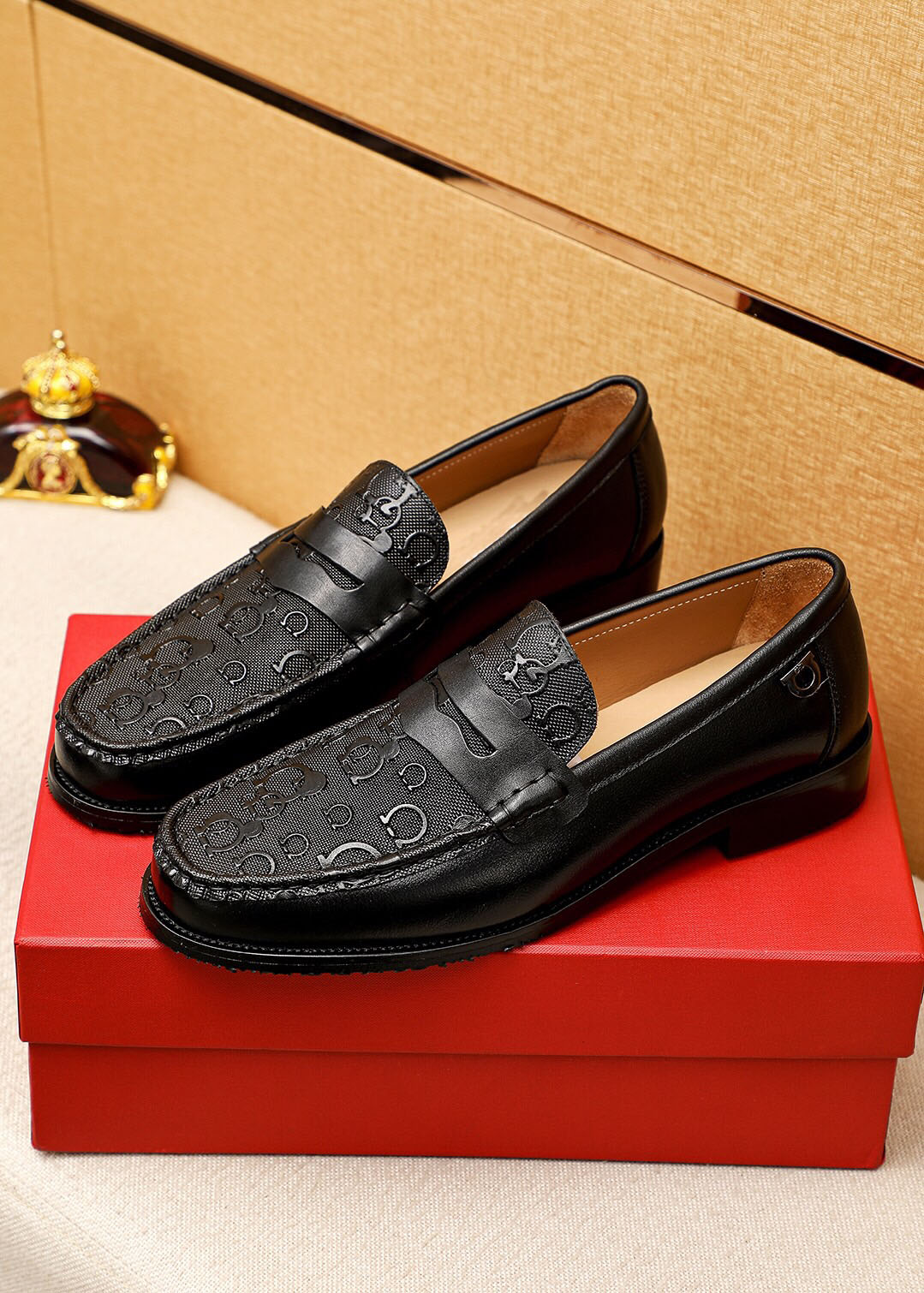 2023 Mens Dress Shoes Fashion Casual Couro Genuíno Slip On Flats Masculino Brand Designer Formal Wedding Business Terno Oxfords Tamanho 38-46