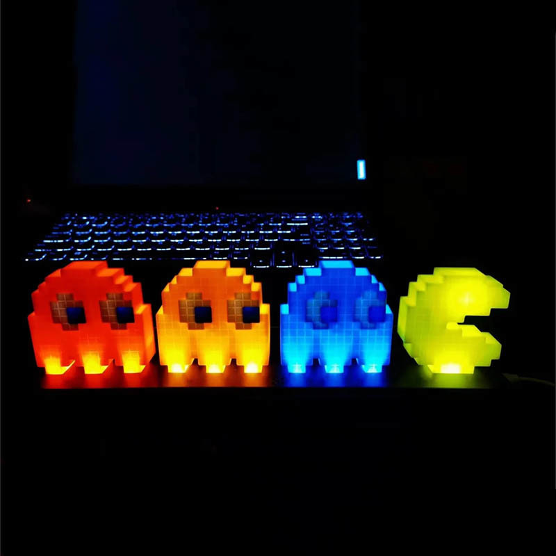 Decorative Objects Figurines LED Pac Man Pixel Night Light Voice Control USB Powered Game Icon Visual Illusion Lamp Pacman Birthday Kids Gifts Home Decorate 230724