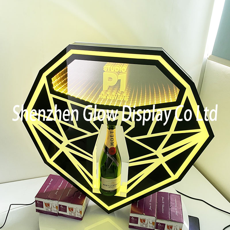 Kina grossist LED -upplyst champagneflaska Glorifiering reflekterar diamant fulcolor uppladdningsbar whisky vodka tequila skylt display för nattklubb bröllopshändelser