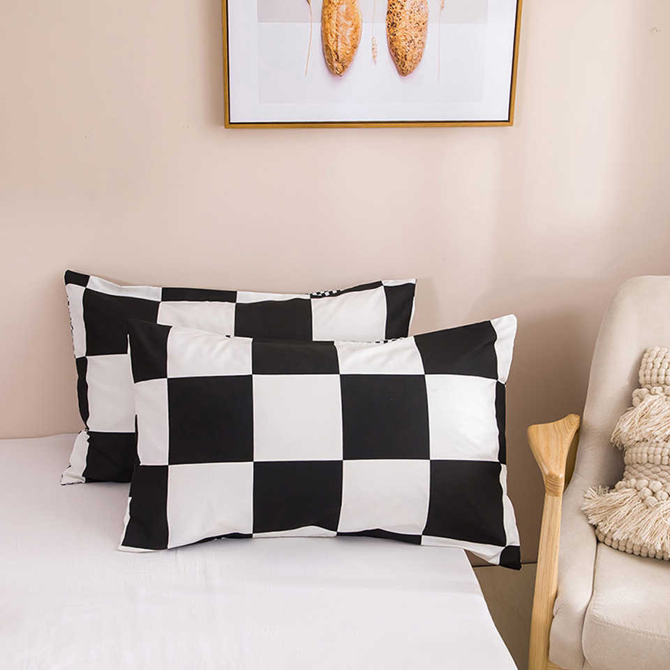 Black And White Bedding Set Grid Lattice Bed Linen Simple SummerDuvet Sets Cover King Size Comforter Queen Twin Bedroom Luxury L230704