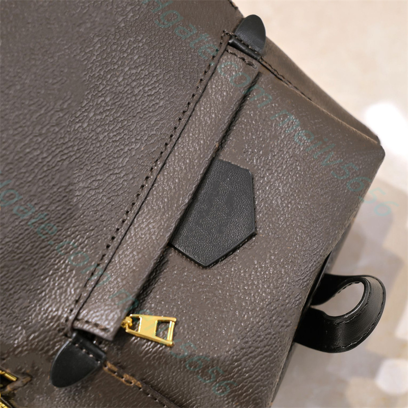 Top quality designer famous PU Cross body handbags leather Backpack Style original Women's men Shoulders book bags clutch totes hobo purses wallet Popular wholesale