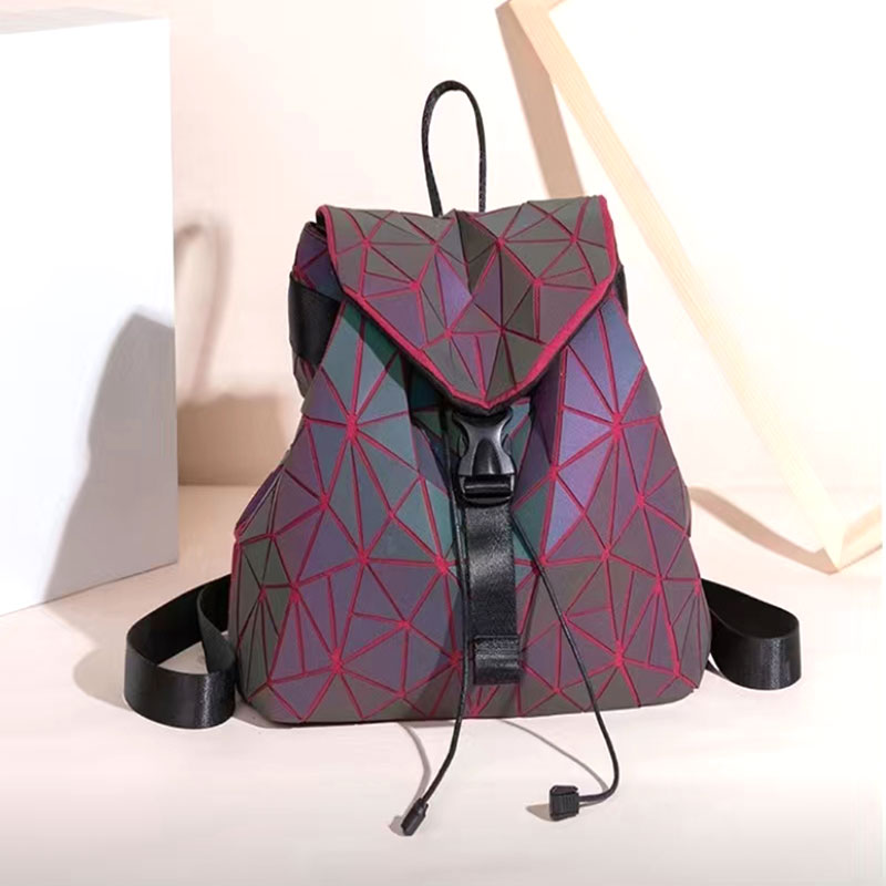 2023 nova estrela com a mesma mochila em forma de diamante para homens e mulheres na moda descoloração fosca bolsa de viagem para computador mochila geométrica