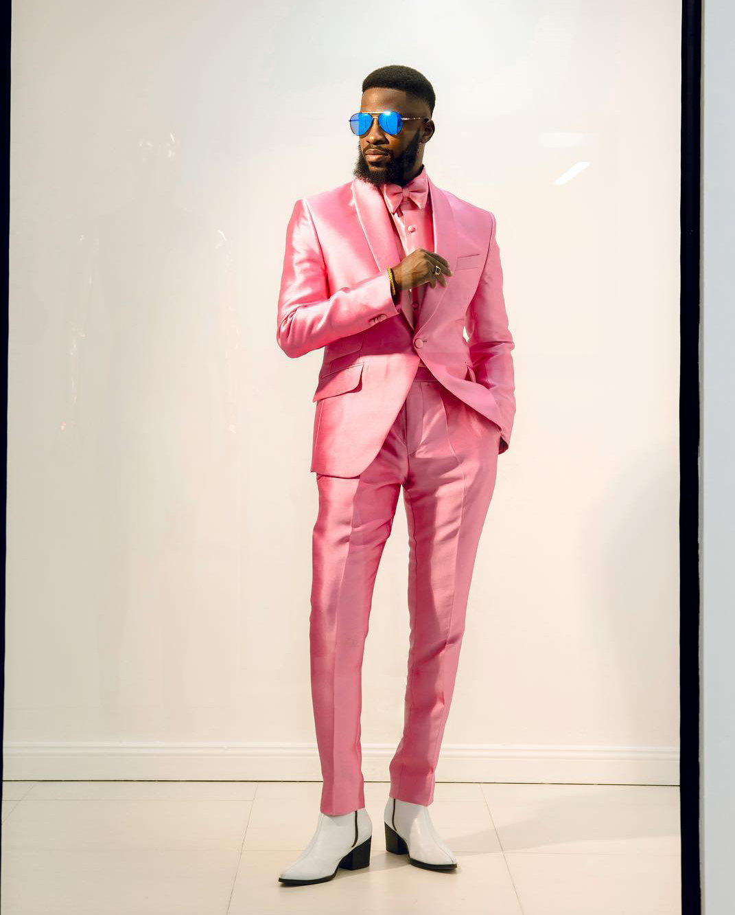 Hot Pink Men Wedding Tuxedos One Button Classic Fit Custom Made Groom Prom Wear Pants Suits 