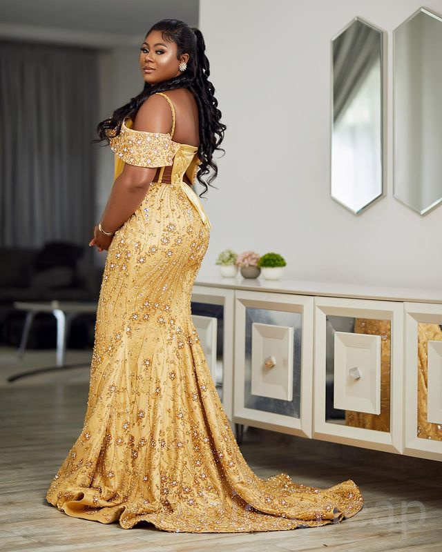 2023 Aso Ebi Or Sirène Robe De Bal Paillettes Dentelle Soirée Formelle Partie Deuxième Réception Anniversaire Robes De Fiançailles Robes Robe De Soirée ZJ775