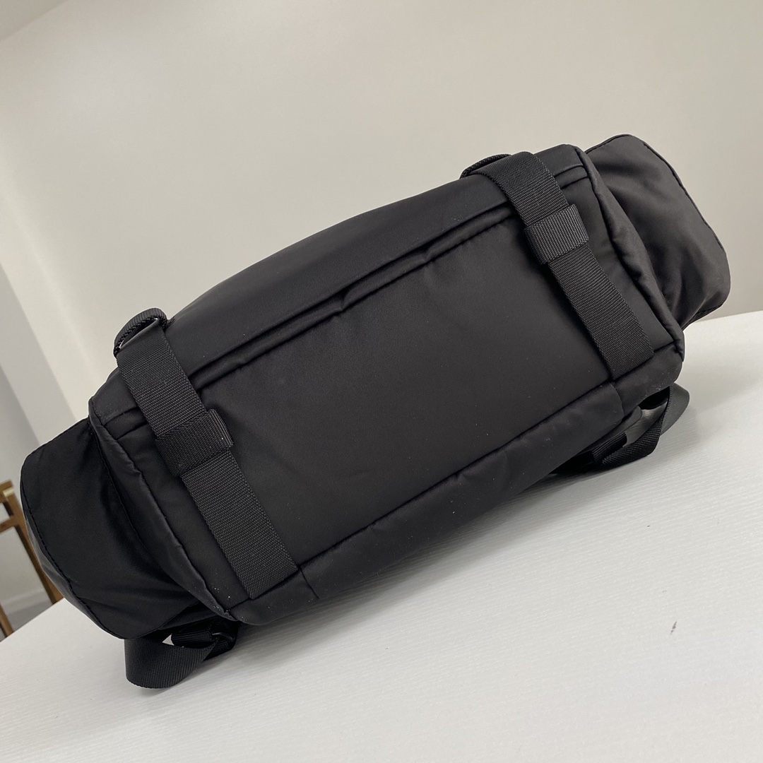 borsa yoga designer Wunderlust Zaino 25L Grande capacità turismo fitness lavoro tempo libero e adattamento multi scena Draw3327 di alta qualità