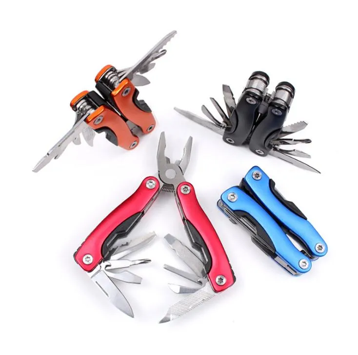 Outdoor Multitool Pliers Serrated Knife Jaw Hand Tools+Screwdriver+Pliers+Knife Multitool Knife Set Survival Gear