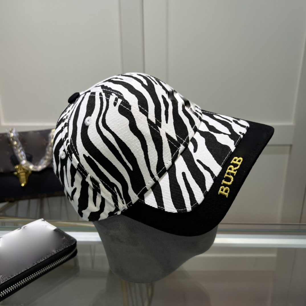 Çift Moda Spor Tarzı Tasarımcı Top Kapağı Yaz Açık Tatil Seyahat Şapkası Brim 3D Mektup Nakış Ayarlanabilir Boyut