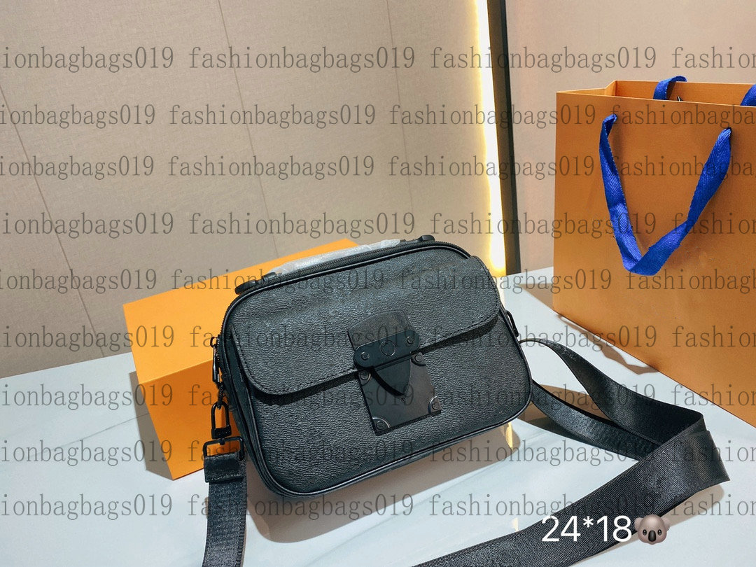 23SS S-Lock Messenger M46688 Radiant Sun Milky Way M23152 Mineral Gray Mens Designer Bag Crossbody Mens Universe Luxurys Monograms Macass