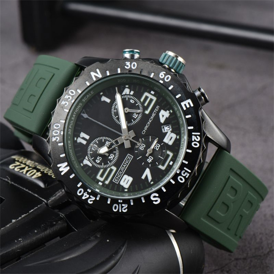 Projektant Wysokiej jakości Avenger Watch Man Quartz Endurance Chronograph 44 mm zegarki wiele kolorów gumowe szklanie paska