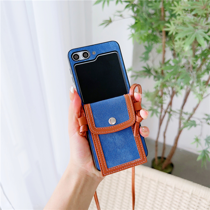 Luxe Crossbody Jeans Vogue Phone Case pour Samsung Galaxy Folding Z Flip5 Flip3 Flip4 5G Longe Durable Sangle Fente pour Carte Portefeuille en Cuir Embrayage Fold Shell Antichoc