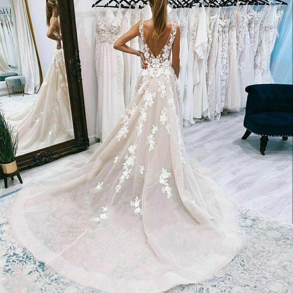 Hippie Country Boho Pizzo floreale A Line Abiti da sposa le donne Scollo a V Backless Sexy Gwons da sposa Gonna lunga in tulle Plus Size Abiti da sposa De Novia CL2866