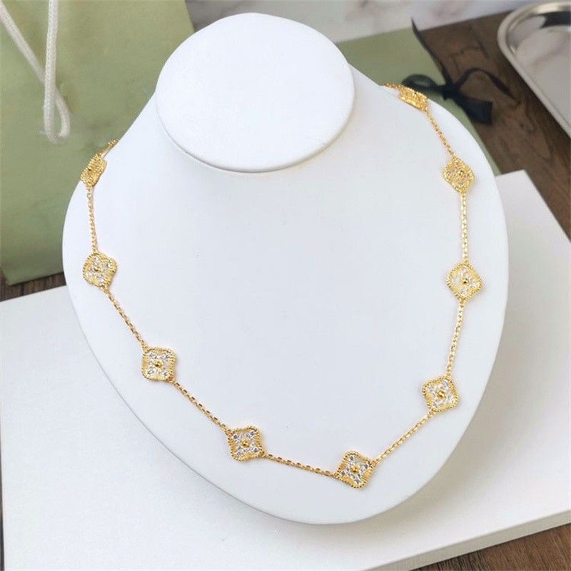 luxury designer necklace for women plated gold chain pendant necklace 2 sided green 10 flower chains necklaces inlaid shell womens designer jewelry gift for girl