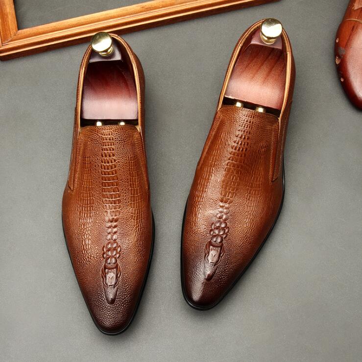 Zapatos de plato de cuero de cuero de cocodrilo de moda zapatos de vestimenta de traje formal británico para hombres oxfords