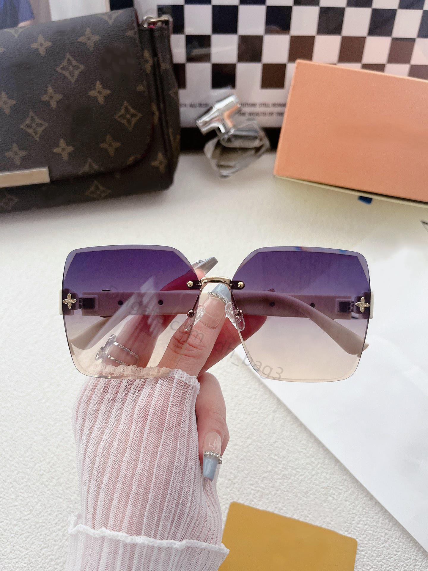 óculos de sol rosa clássicos óculos de sol femininos glasses de sol dos óculos de sol masculino Blackout Glasses Moda Glass polarizada Óculos de sol de luxo Casual 4 cores
