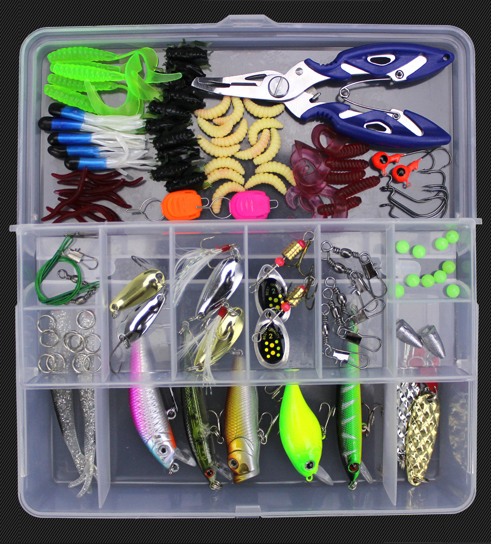 Kit di esche da pesca miste Crankbait Minnow Popper Lure Bass Esche wobbler Set Realistiche esche da pesca finte Attrezzatura